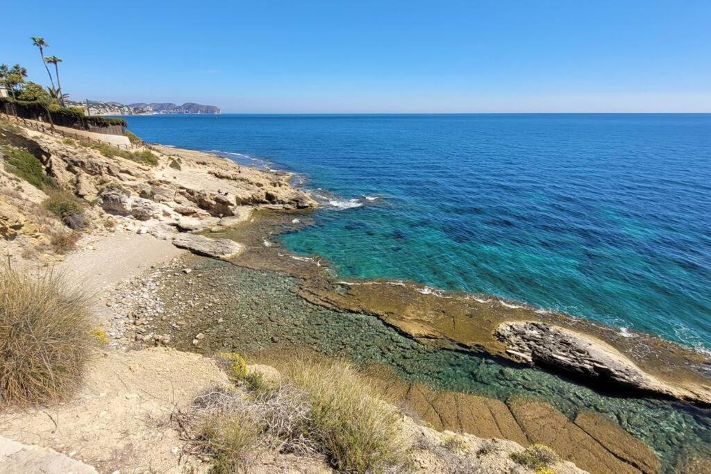 Casa Caledonia - Appartement Dans Villa Avec Jardin Arbore Et Piscine A 500 M De La Mer Benissa Esterno foto